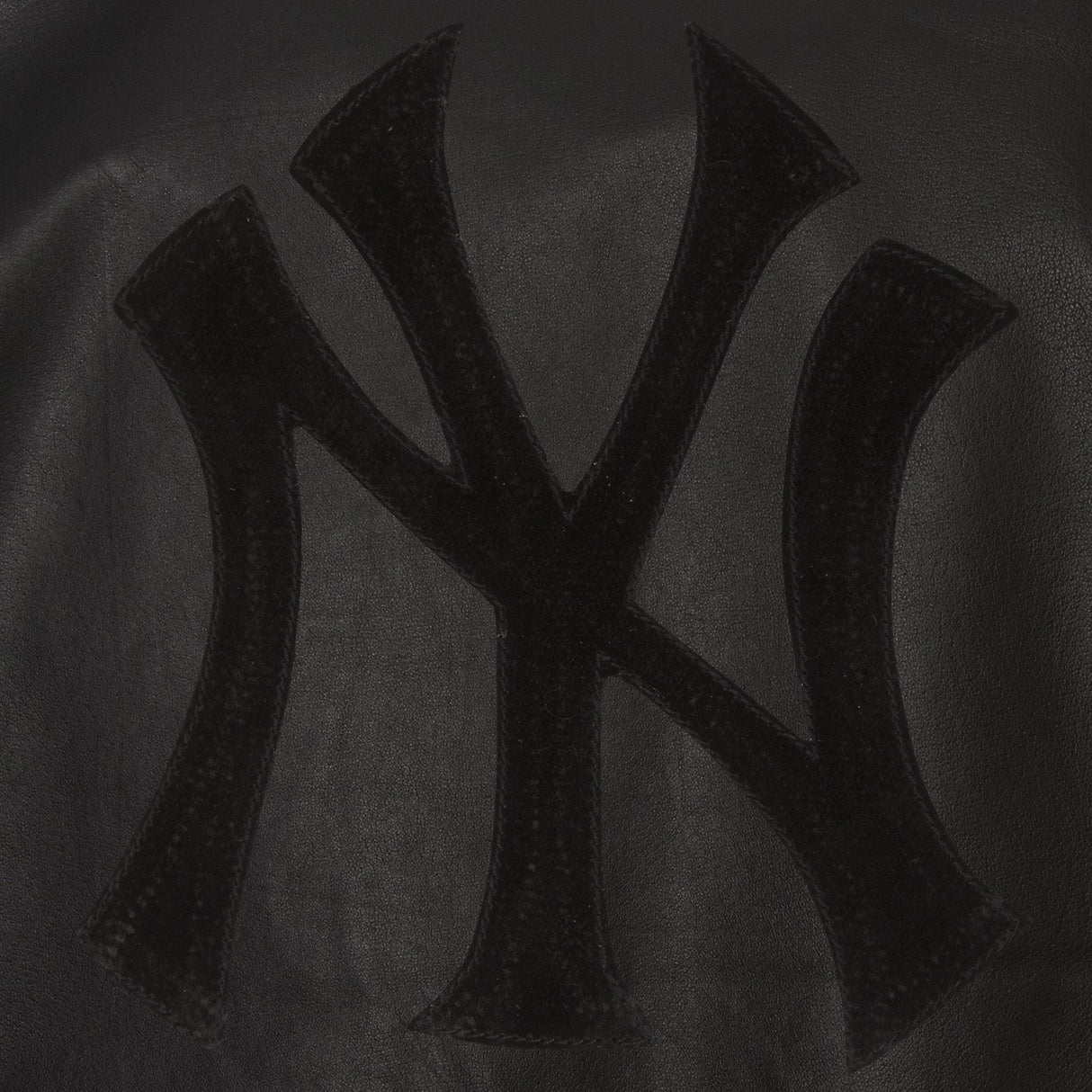 NEW YORK YANKEES FULL LEATHER JACKET - BLACK/BLACK